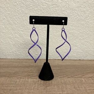 💜 Long Purple Swirl Drop Earrings 💜